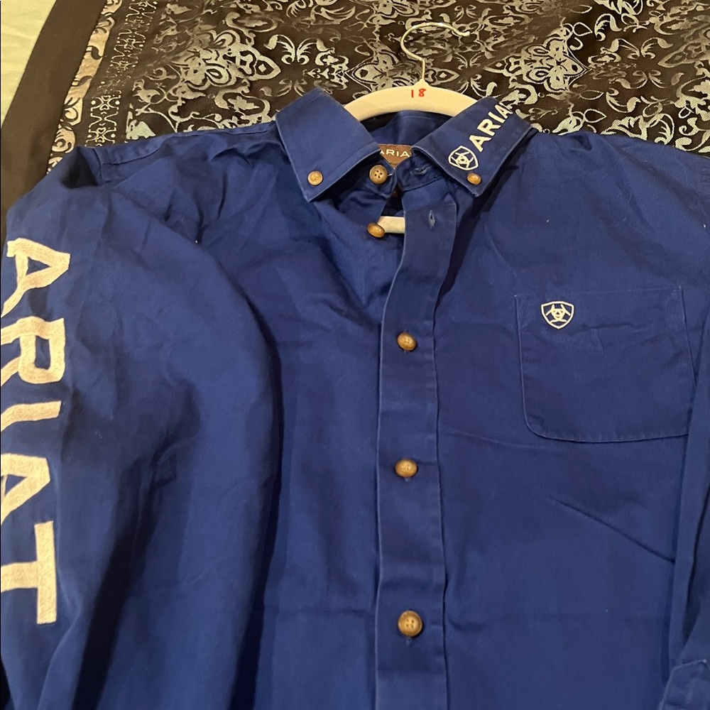 ARIAT BOYS Royal Blue Long Sleeve Shirt, very nice, size XL(boys) - Picture 3 of 8